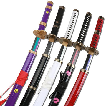 Săbiile lui Roronoa Zoro, făcute manual, anime japonez.