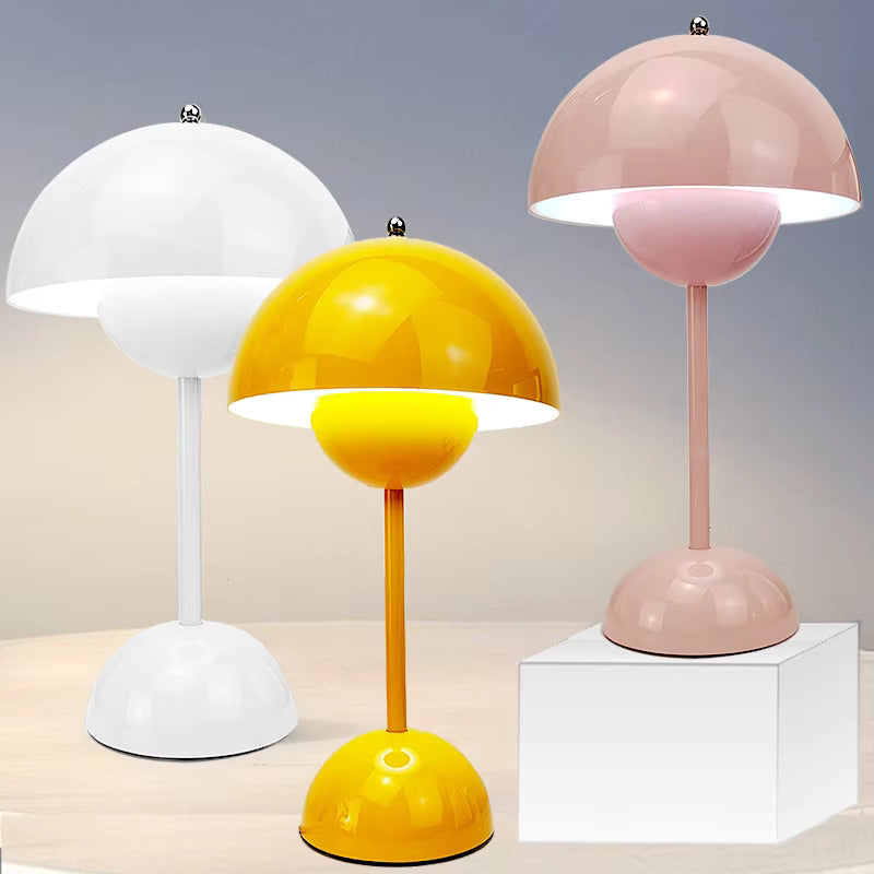 BrightFlow – Rechargeable Wireless Table Lamp 1